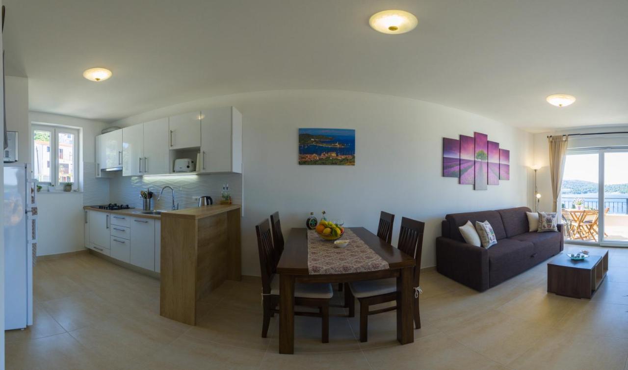 Apartment Sandra วิส ภายนอก รูปภาพ